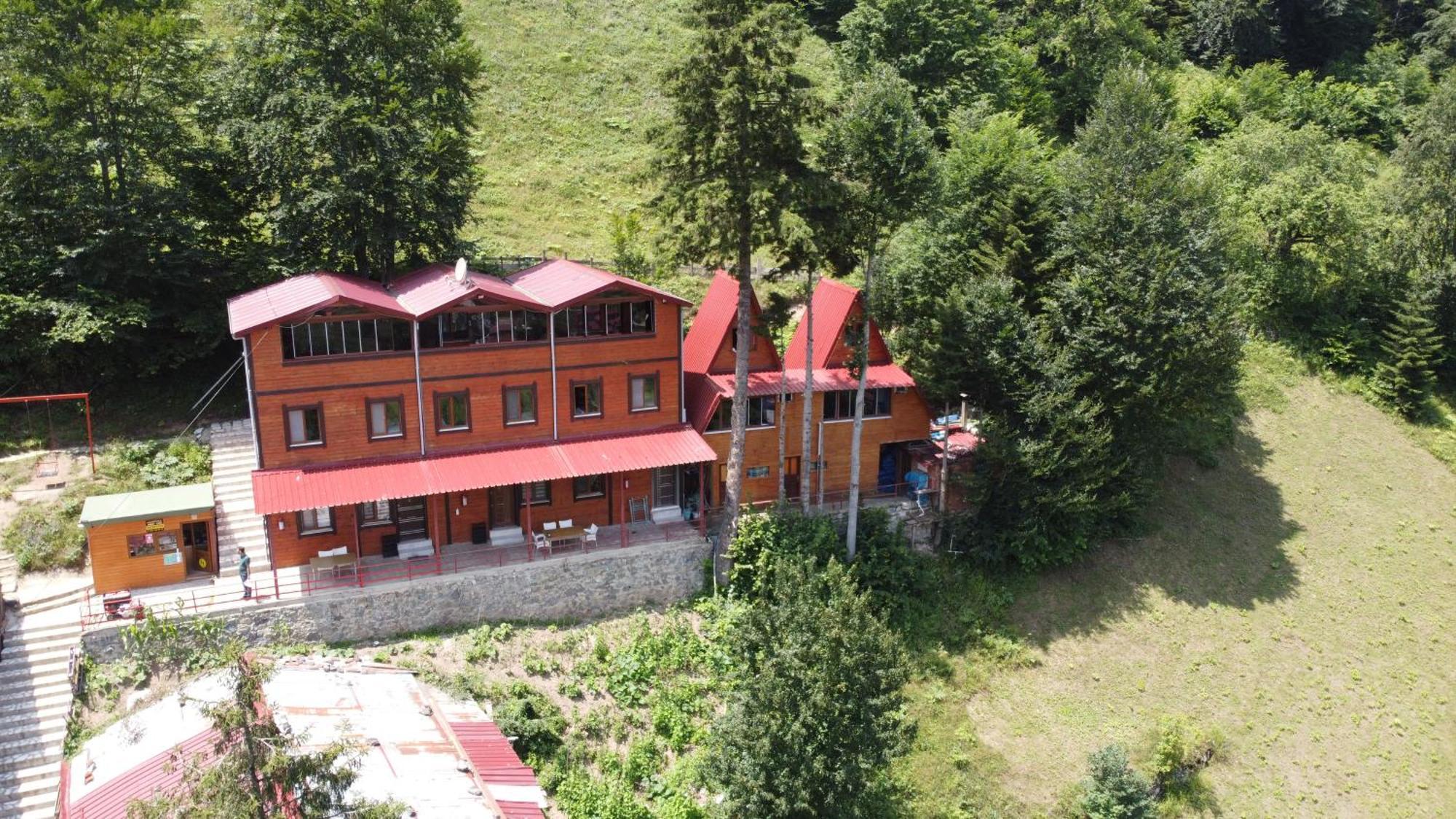 Aparthotel Maneviga Cafe & Apart à Uzungöl Extérieur photo